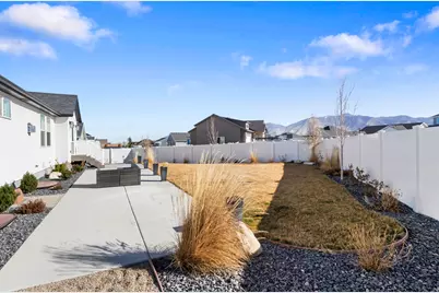 1078 N 340 W, Tooele, UT 84074 - Photo 19