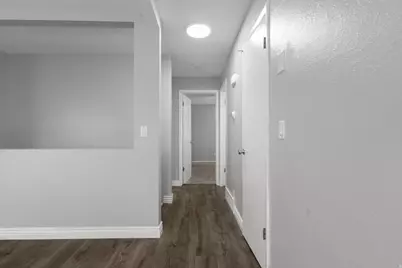 5279 S Shalee St, Kearns, UT 84118 - Photo 17