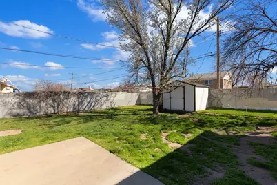 5279 S Shalee St, Kearns, UT 84118 - Photo 35