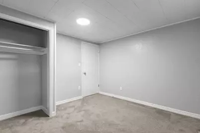 5279 S Shalee St, Kearns, UT 84118 - Photo 21