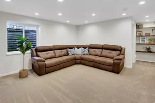 3250 W 1075 N, Layton, UT 84041 - Photo 25