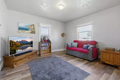 103 N 4th St, Tooele, UT 84074 - Photo 9