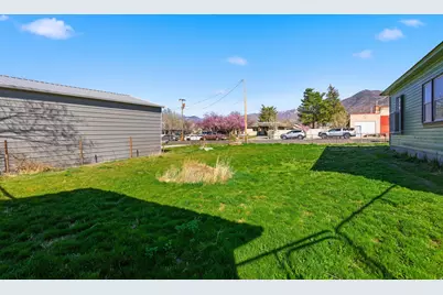 103 N 4th St, Tooele, UT 84074 - Photo 17