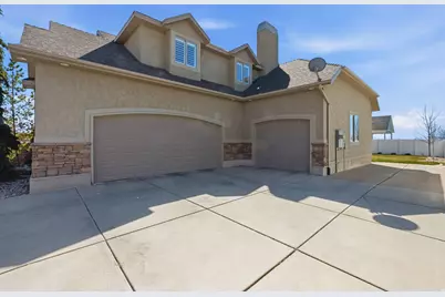 686 Wellington Dr, Kaysville, UT 84037 - Photo 49