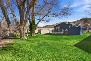 975 E 6600 S, Uintah, UT 84405 - Photo 27