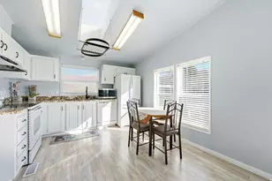 975 E 6600 S, Uintah, UT 84405 - Photo 9
