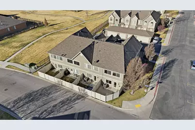 213 E Tamarak Cir, Lehi, UT 84043 - Photo 27