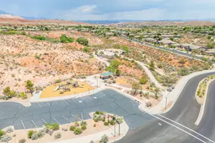 2448 N Expedition Dr, Washington, UT 84780 - Photo 51