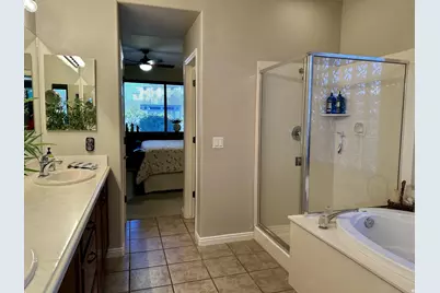 2448 N Expedition Dr, Washington, UT 84780 - Photo 19