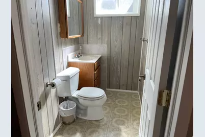 574 E Aloha Ln S, Sandy, UT 84070 - Photo 27