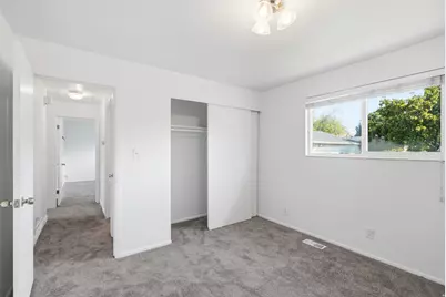 574 E Aloha Ln S, Sandy, UT 84070 - Photo 13