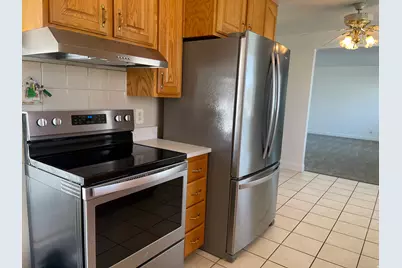 574 E Aloha Ln S, Sandy, UT 84070 - Photo 13