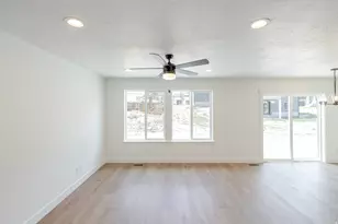2953 N Purpletop Ln, Saratoga Springs, UT 84045 - Photo 9