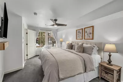 12080 E Big Cottonwood Canyon Rd #208, Solitude, UT 84121 - Photo 17