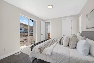 594 E Skyline, Tooele, UT 84074 - Photo 13