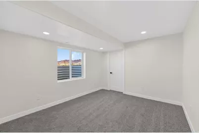 594 E Skyline, Tooele, UT 84074 - Photo 25