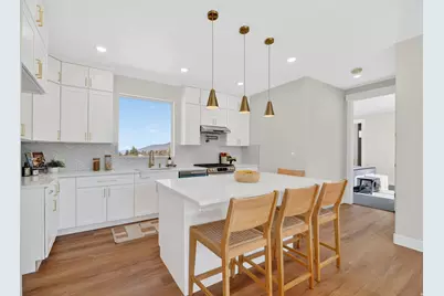 594 E Skyline, Tooele, UT 84074 - Photo 7