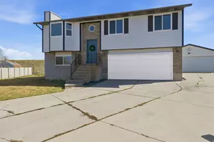 3931 S Maytime Circle, Magna, UT 84044 - Photo 3