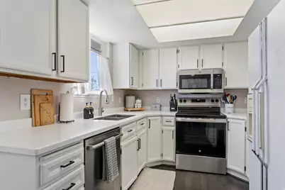 2522 N 2200 W, Farr West, UT 84404 - Photo 9