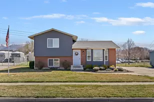 2522 N 2200 W, Farr West, UT 84404 - Photo 1