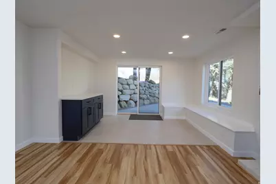 10828 S Lostwood Dr, Sandy, UT 84092 - Photo 45