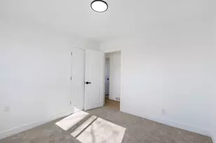 4817 S 3960 W, Taylorsville, UT 84129 - Photo 23