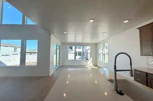 2946 N Kingbird Dr, Eagle Mountain, UT 84005 - Photo 5