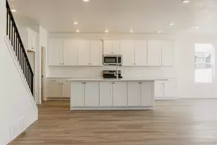 3033 N Summer Wood Dr, Eagle Mountain, UT 84005 - Photo 3