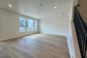 3033 N Summer Wood Dr, Eagle Mountain, UT 84005 - Photo 3