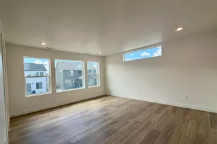 3033 N Summer Wood Dr, Eagle Mountain, UT 84005 - Photo 5