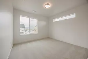 2910 N Kingbird Dr, Eagle Mountain, UT 84005 - Photo 17