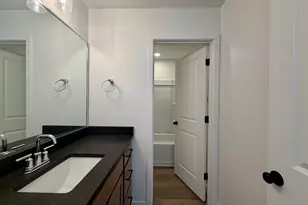 2910 N Kingbird Dr, Eagle Mountain, UT 84005 - Photo 7