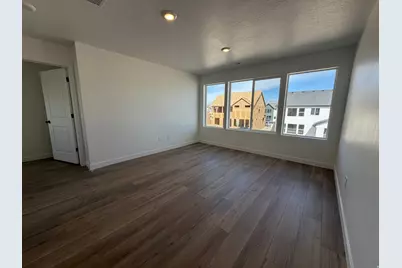 2910 N Kingbird Dr #626, Eagle Mountain, UT 84005 - Photo 5