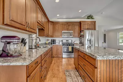 6095 S Karos Cir, Taylorsville, UT 84123 - Photo 3