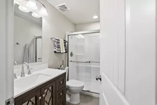 522 N 800 E, Hyde Park, UT 84318 - Photo 11