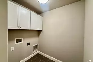 522 N 800 E, Hyde Park, UT 84318 - Photo 47