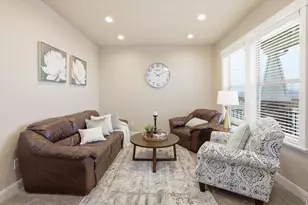 522 N 800 E, Hyde Park, UT 84318 - Photo 3