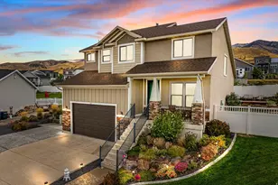 522 N 800 E, Hyde Park, UT 84318 - Photo 1