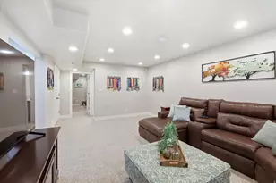 522 N 800 E, Hyde Park, UT 84318 - Photo 13