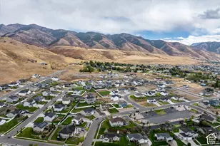 522 N 800 E, Hyde Park, UT 84318 - Photo 65
