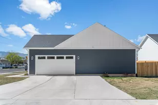 327 E 1100 N, Pleasant Grove, UT 84062 - Photo 25