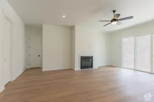 894 Crest Dale Ln S, Santaquin, UT 84655 - Photo 3
