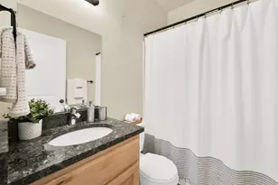 8215 N Clear Rock Rd, Eagle Mountain, UT 84005 - Photo 15