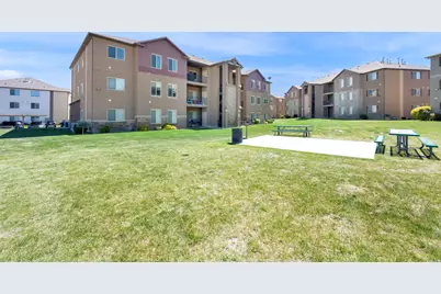 8215 N Clear Rock Rd #12, Eagle Mountain, UT 84005 - Photo 35