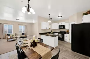 8215 N Clear Rock Rd, Eagle Mountain, UT 84005 - Photo 5