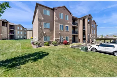 8215 N Clear Rock Rd #12, Eagle Mountain, UT 84005 - Photo 31