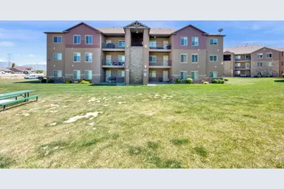 8215 N Clear Rock Rd #12, Eagle Mountain, UT 84005 - Photo 33