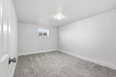 1147 W 25 S, Clearfield, UT 84015 - Photo 11