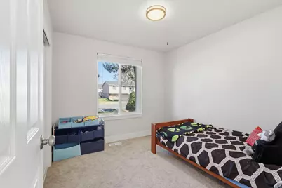 1147 W 25 S, Clearfield, UT 84015 - Photo 23