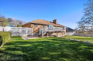 1543 N Cherry Blossom Dr W, Farmington, UT 84025 - Photo 31